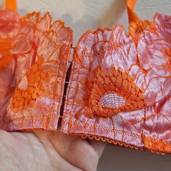 Savage X Fenty Perfect Poppy Lace Bralette Seashell Purple Women's Size Large - Picture 4 of 7